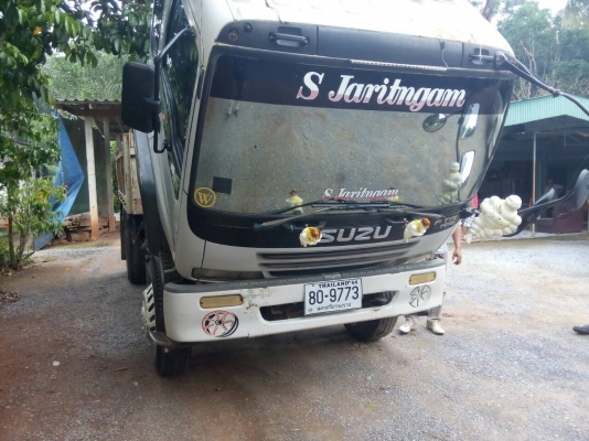 ขายรถบรรทุก 6 ล้อดัมพ์ใหญ่ ISUZU DECA 195 แรงม้า ราคา 820000