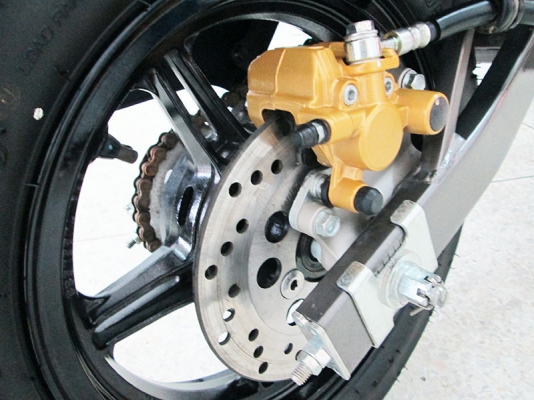 ขาย KSR ตัว TOP สตาร์ทมือ ปี 2015 ไมล์ 2000 กม สภาพรถสวย เครื่องแน่นๆ สี ดำ