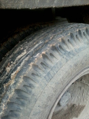 ลูกพ่วงดั้มสามมิตร...ปี56 สภาพสวย สภาพดี. เล่มพร้อม