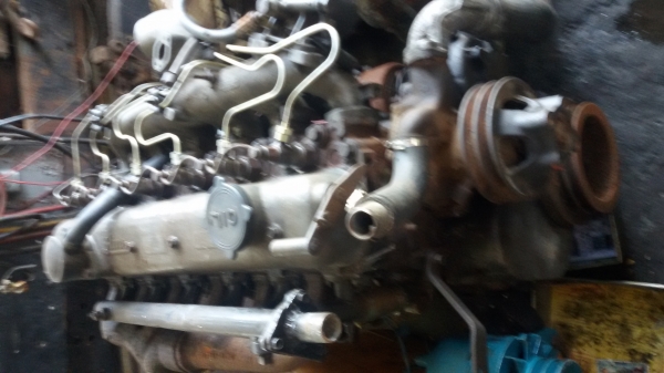 เครี่อง hino eh100