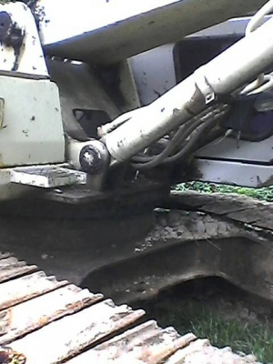 ขายรถแบคโฮ SUMITOMO SH200 เอกสารเล่มทะเบียน ราคา 650000