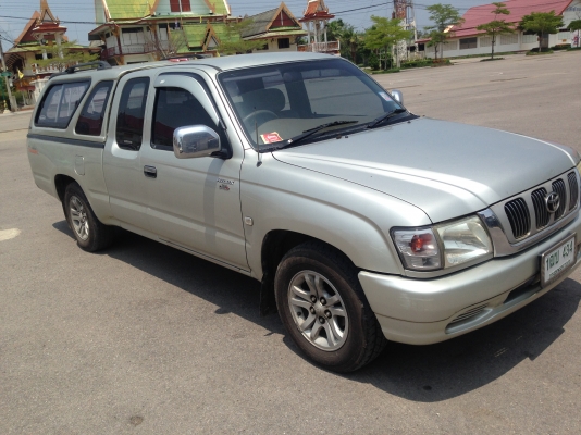 ขาย toyota  D4D ปี04 รถสวย ไม่มีชน