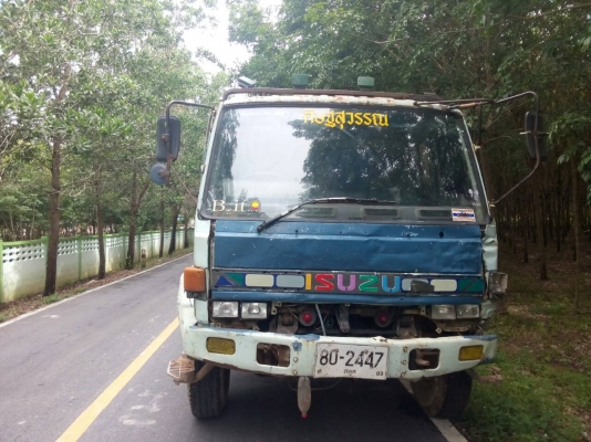 ขายรถบรรทุก 6 ล้อดัมพ์ ISUZU ROCKY 195 แรงม้านางฟ้าแท้ ราคา 650000