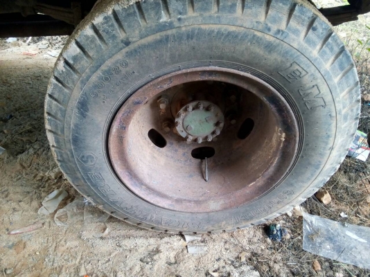 ขายรถบรรทุก 6 ล้อเทรลเลอร์หน้ายาว ISUZU 120 แรงม้า ยาง 900 ราคา 145000