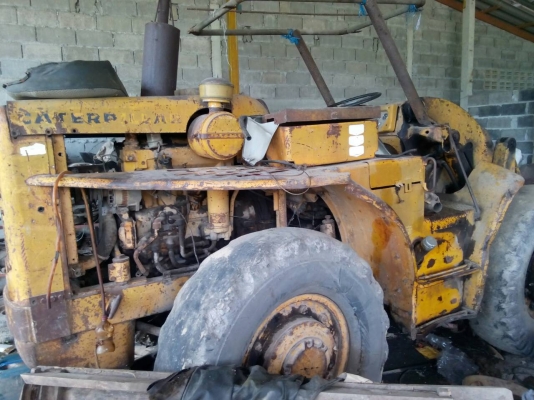 ขายรถตักล้อยาง CAT 922 เลี้ยวล้อหลัง ราคา 230000