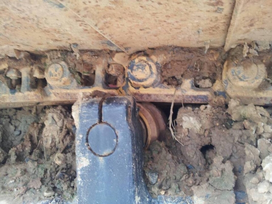 ขายรถปั่นจั่น ตีนตะขาบขายปั้นจั่นตอกเสาเข็ม16.50เมตร ตุ้ม5.2 ตัน วิน 32 อู่สิงโตสภาพ 90 \% เดิมๆจากอู่