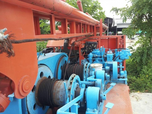 ขายรถปั่นจั่น ตีนตะขาบขายปั้นจั่นตอกเสาเข็ม16.50เมตร ตุ้ม5.2 ตัน วิน 32 อู่สิงโตสภาพ 90 \% เดิมๆจากอู่