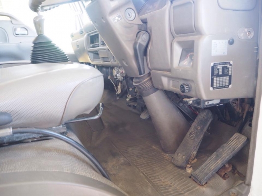 ISUZU 210 NRR จดประกอบทะเบียนพร้อมโอนอุปกรณ์เดิมสีเดิมทุกอย่าง รถแรง ต่อรองได้ครับ