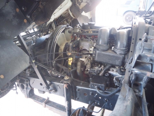 ISUZU 210 NRR จดประกอบทะเบียนพร้อมโอนอุปกรณ์เดิมสีเดิมทุกอย่าง รถแรง ต่อรองได้ครับ