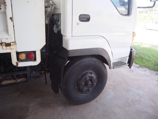 ISUZU 210 NRR จดประกอบทะเบียนพร้อมโอนอุปกรณ์เดิมสีเดิมทุกอย่าง รถแรง ต่อรองได้ครับ