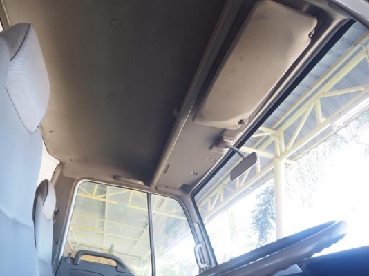 ISUZU 210 NRR จดประกอบทะเบียนพร้อมโอนอุปกรณ์เดิมสีเดิมทุกอย่าง รถแรง ต่อรองได้ครับ