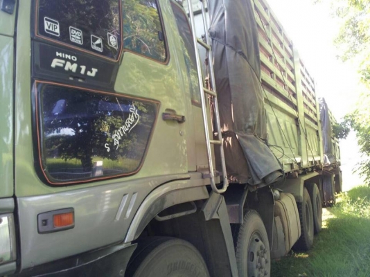 ขายดาวน์ รถสิบล้อ HINOFM 1J สมอทอง คอกเกษตรดั้มสามมิตรแม่ลูก