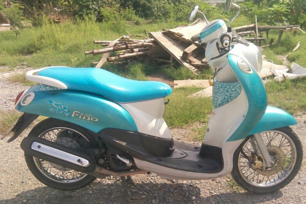 ขาย yamaha fino classic