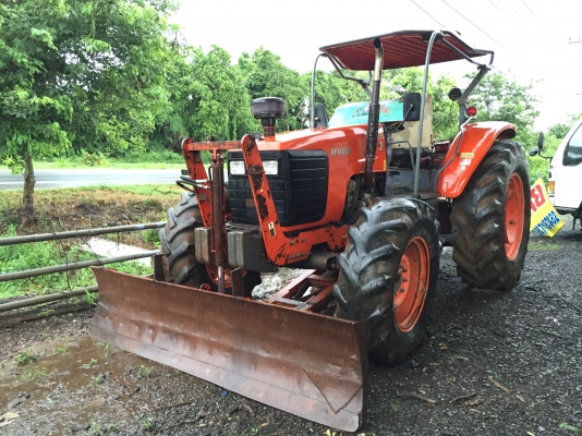 ขาย kubota 105s ปี52 ทะเบียนครบ 4200ชม มีดันหน้ากับหางหลัง1ชิ้น