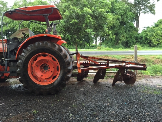 ขาย kubota 105s ปี52 ทะเบียนครบ 4200ชม มีดันหน้ากับหางหลัง1ชิ้น ขาย kubota 105s ปี52 ทะเบียนครบ 4200ชม มีดันหน้ากับหางหลัง1ชิ้น