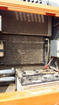 ขาย HITACHI. ZX 200. ออกมาป้ายแดง เอกสารอินวอย.