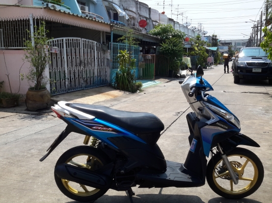 ขายฮอนด้าคลิกไอหัวฉีด ปี52สภาพสวย เครื่องดี