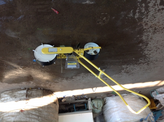 ขายเครื่องหยอดเมล็ดพันธ์ุ