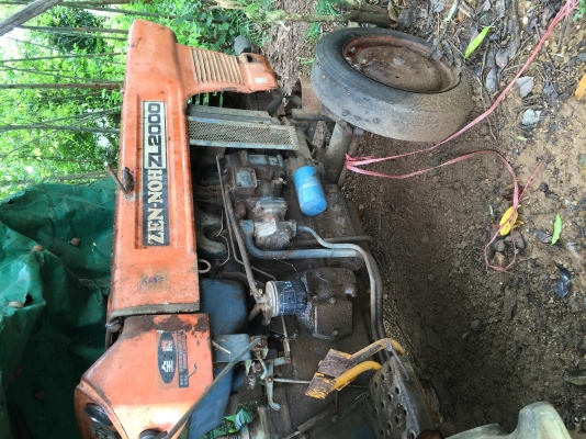 ขายรถไถเล็กๆๆน่ารักๆๆ. สภาพเดิมๆๆจอดนาน. สภาพสวยๆ