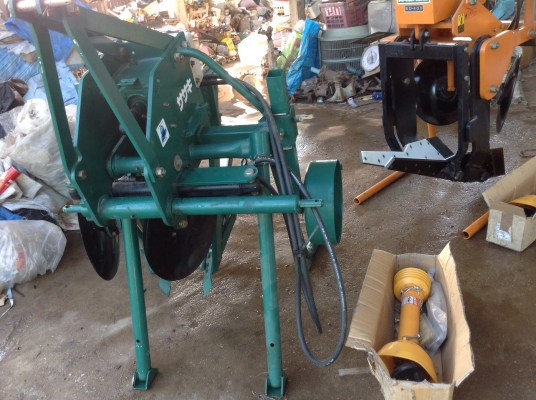 ขายอุปกรณ์ติดรถไถ