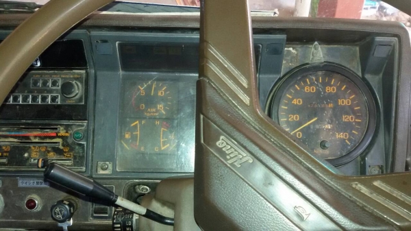 หกล้อ ฮีโน้ FD185 แรง พาเวอร์ ช่วงยาว 6ม สภาพดีพร้อมใช้ ทะเบียนพร้อมโอน ราคา 395,000บ