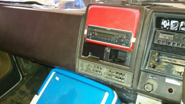 หกล้อ ฮีโน้ FD185 แรง พาเวอร์ ช่วงยาว 6ม สภาพดีพร้อมใช้ ทะเบียนพร้อมโอน ราคา 395,000บ