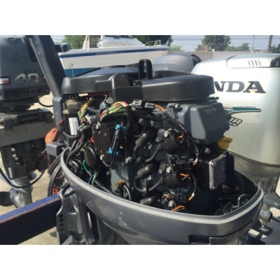 ขายเครื่องเรือเร็ว Yamaha F40 4จังหวะ 3สูบ มือสองจากญี่ปุ่น ไม่เคยใช้ในไทย ขายเครื่องเรือเร็ว Yamaha F40 4จังหวะ 3สูบ มือสองจากญี่ปุ่น ไม่เคยใช้ในไทย