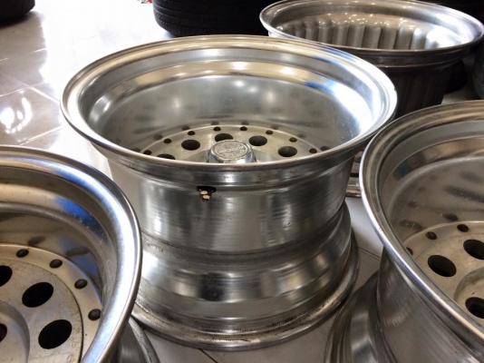 ขายล้อ ENKEI HR385 2 ชิ้นแท้ ขอบ 15" F8.5 R10" 5/127 ลึกๆ ประมูลจากญี่ปุ่น ขายล้อ ENKEI HR385 2 ชิ้นแท้ ขอบ 15" F8.5 R10" 5/127 ลึกๆ ประมูลจากญี่ปุ่น