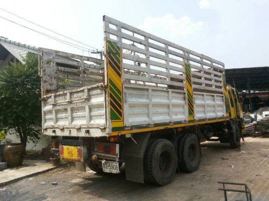 รถบรรทุก 10 ล้อ 1 เพลา HINO ปี 39 เรื่อง 195 แรง ยาว 6.5 ม. ราคา680,000 บ.