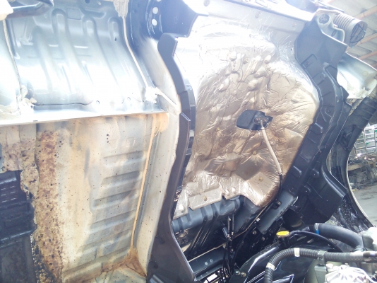 6 ล้อกลาง *Euro.3* HINO *ซีรีย์500* FC9J 150 แรงม้า *คอมมอนเรว* *ยาว 5.50 ม.* รถสวยเดิม+สวยจริง * รถห้างแท้ * มีเล่มพร้อม* 6 ล้อกลาง *Euro.3* HINO *ซีรีย์500* FC9J 150 แรงม้า *คอมมอนเรว* *ยาว 5.50 ม.* รถสวยเดิม+สวยจริง * รถห้างแท้ * มีเล่มพร้อม*