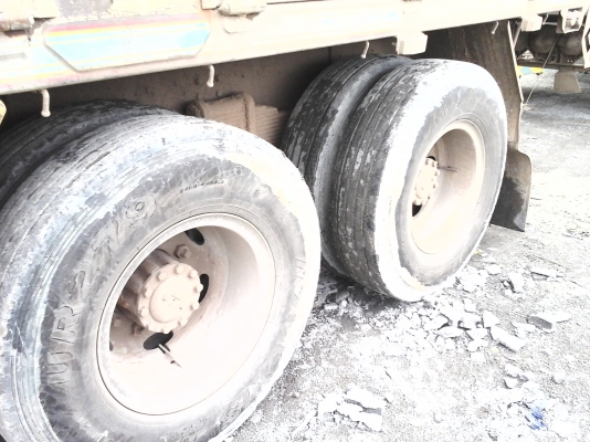 ขายครับพ่วง 18 ล้อ FM1J สองเพลา Turbor เครื่อง JO8C 260 แรงม้า เทอร์โบ อินเตอร์คูลเลอร์ เกียร์ ETON 8 speed 1 OverDrive ยางเรเดียลเต็ม 19 เส้น ประกันชั้น 1 เบาะขาด กระบะ สหกิจ แม่-ลูก ไม่ดั้มพ์