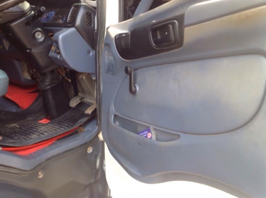 ขายดาว300000รถHINO150 แรงปี47 แอร์เย็นภายในสวย ผ่อนเดือนละ18170x29เดือน ขายดาว300000รถHINO150 แรงปี47 แอร์เย็นภายในสวย ผ่อนเดือนละ18170x29เดือน