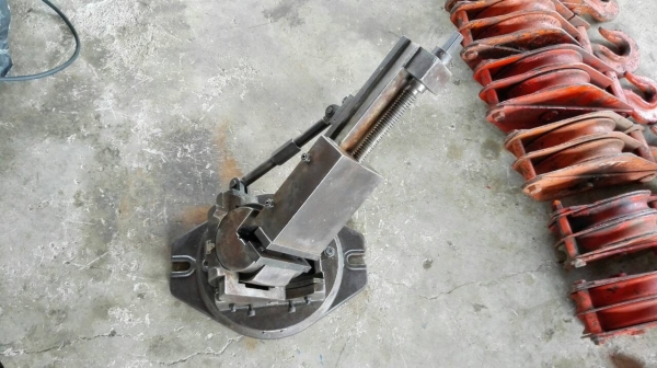 ======== Sold Out!! ======== ปากกาจับงานปรับองศาให้ตัวอิสระ สภาพสวย หายากครับ!! โทร 089-2499-123 นครปฐม