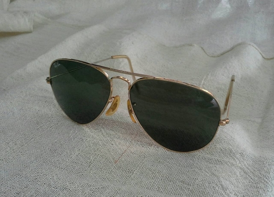 แว่นตานายพลแม็คอาร์เธอร์ B&amp;L RAY-BAN USA