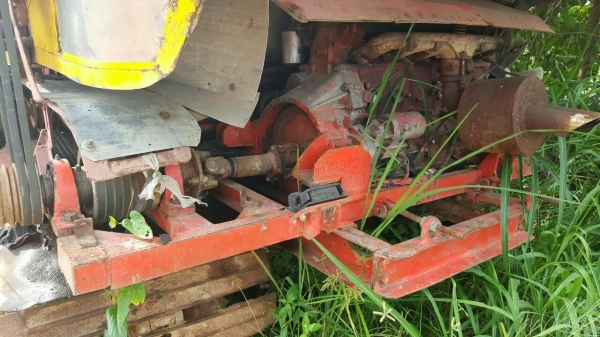 เกษตรพัฒนา  รถเกี่ยวข้าวอุ้ม ไอ้หนุ่มไวไฟ