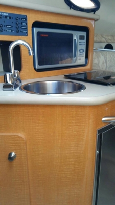 24 ฟุต 2006 Chaparral 240 Signature สภาพใหม่ป้ายแดง