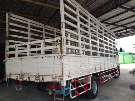 **ขาย**6ล้อไฮเทค_ยาว6.20เมตร_สวยพร้อมใช้ครับ