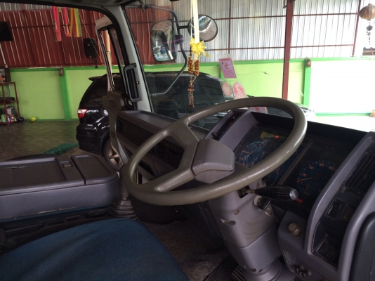 **ขาย**6ล้อไฮเทค_ยาว6.20เมตร_สวยพร้อมใช้ครับ