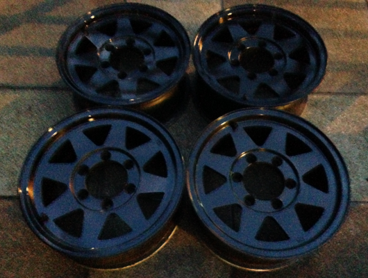 ล้อแท้ 15 แนว off road สภาพสวย ล้อแท้ 15 แนว off road สภาพสวย