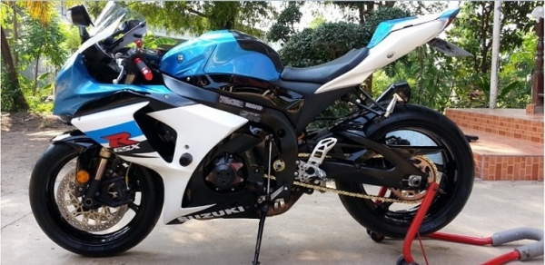 ======= ขาย Gsxr 1000 K9 / ทะเบียนแท้  550,000 ============