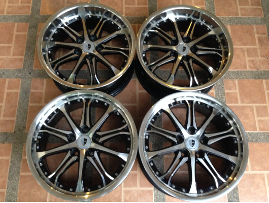 ล้อลาย W-Work ขอบ17 5/114 สภาพสวย