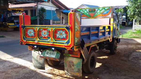 ต้องการขายรถดั้มอีชุชุ 195 แรง สภาพสวยไม่มีที่ติรับรองได้ ต้องการขายรถดั้มอีชุชุ 195 แรง สภาพสวยไม่มีที่ติรับรองได้