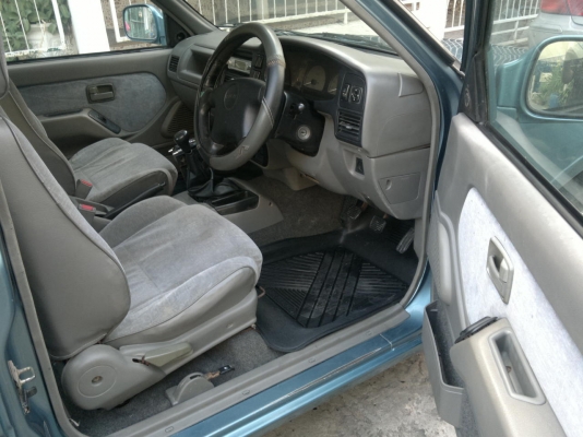 อีซูซุ ดราก้อนอาย SLX