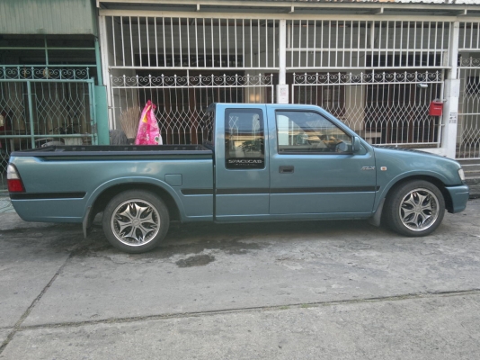 อีซูซุ ดราก้อนอาย SLX