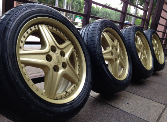 ล้อ Modena two ขอบ17 made in japan 5รู114 หน้า 8.5 นิ้ว หลัง 9.5 นิ้ว สภาพสวย ล้อ Modena two ขอบ17 made in japan 5รู114 หน้า 8.5 นิ้ว หลัง 9.5 นิ้ว สภาพสวย