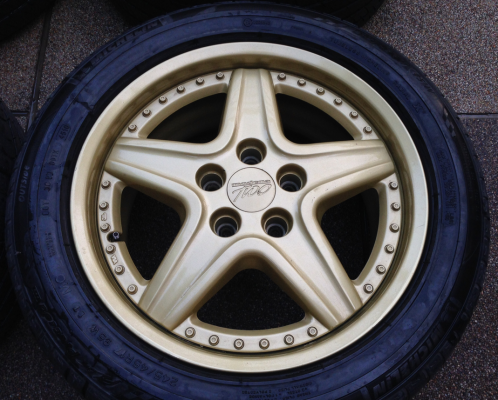 ล้อ Modena two ขอบ17 made in japan 5รู114 หน้า 8.5 นิ้ว หลัง 9.5 นิ้ว สภาพสวย ล้อ Modena two ขอบ17 made in japan 5รู114 หน้า 8.5 นิ้ว หลัง 9.5 นิ้ว สภาพสวย