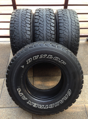 ยาง All Dunlop 31 10.5 R15 ปลายปี11 ดอกเยอะ พร้อมใช้งาน
