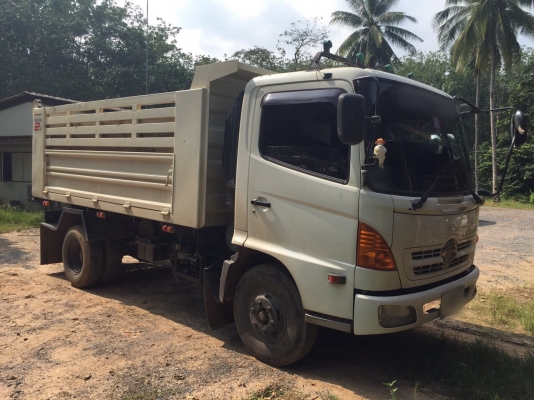 ขายรถ6ล้อดั้มพ์ HINO FC4JEPA เครื่อง 150แรงม้า ปี52 วิ่ง169418กิโล สนใจโทร 081-970-1072 ขายรถ6ล้อดั้มพ์ HINO FC4JEPA เครื่อง 150แรงม้า ปี52 วิ่ง169418กิโล สนใจโทร 081-970-1072