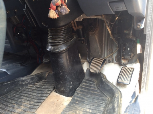 ขายรถ6ล้อดั้มพ์ HINO FC4JEPA เครื่อง 150แรงม้า ปี52 วิ่ง169418กิโล สนใจโทร 081-970-1072