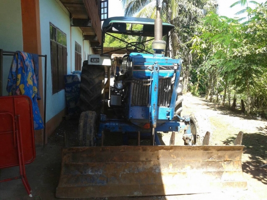 ขายรถไถ FORD 6600 เสื้อลาย เอกสารเล่มทะเบียนครบพร้อมโอน อุปกรณ์มีผานดันหน้า และผาน 3 ราคาต่อรองได้ ขายรถไถ FORD 6600 เสื้อลาย เอกสารเล่มทะเบียนครบพร้อมโอน อุปกรณ์มีผานดันหน้า และผาน 3 ราคาต่อรองได้